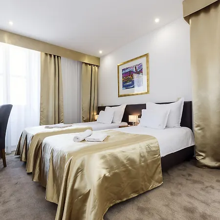 Marul 4*