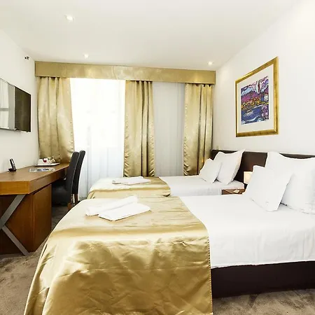 Marul Hotel