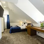 Marul 4* Split